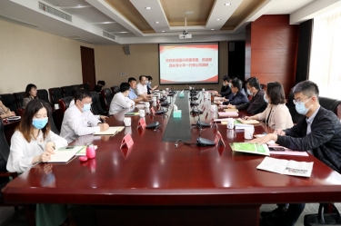 嘉兴市委常委、统战部部长李小平一行莅临南宫ng28调研指导