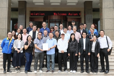 联动发展 赋能包装 | 亚洲瓦楞纸箱联合会轮值主席刘尚文一行莅临南宫ng28参观交流